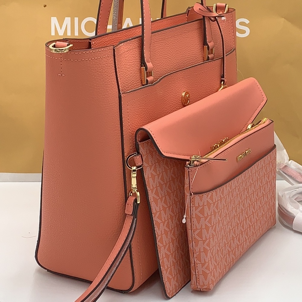 MICHAEL KORS 
Maisie Large Pebbled Leather 3-in-1 Tote Bag SHERBERT SIGN… - Picture 5 of 16